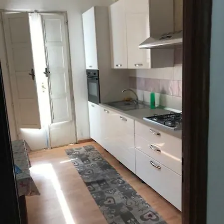 Lacava Apartman