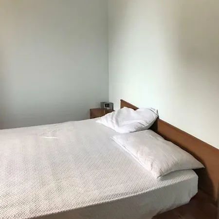 Lacava Apartman *